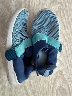 Cat & Jack Navy Blue and Teal Kids Slip-On Water Shoes